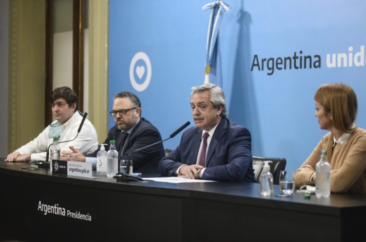 El gobierno interviene Vicentin y bloquea el ingreso de Manzano