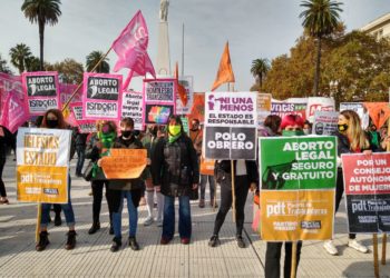 #NiUnaMenos: se realizó un acto en Plaza de Mayo