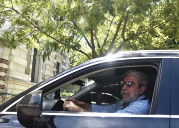 Impulsado por el kirchnerismo, suena Aníbal Fernández para la secretaría de Energía