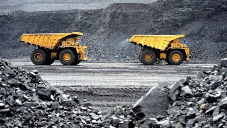 ULTIMO MOMENTO: AOMA y CAEM acordaron aumentos salariales para los yacimientos metalíferos de Santa Cruz y San Juan