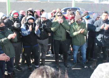 Petroleros no se rinde, y los 32 despedidos de Quintana recuperaron sus puestos laborales