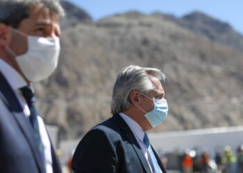 Tras el enojo de los gobernadores, Alberto ahora habla de crear un fondo para las provincias