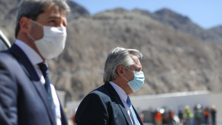 Tras el enojo de los gobernadores, Alberto ahora habla de crear un fondo para las provincias