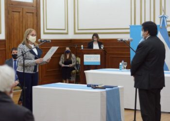 Alicia puso en funciones al nuevo Ministro de Salud y Ambiente