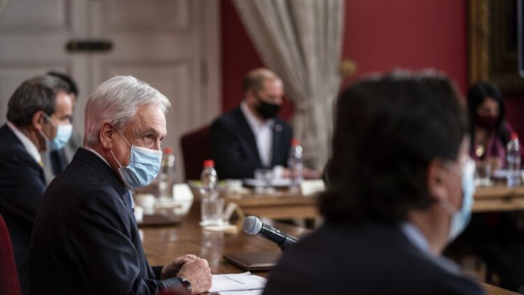 Alerta por un rebrote en Chile, que sigue sin incluir los muertos sospechosos en las estadísticas