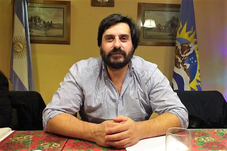 Colegios de Odontólogos de todo el país se unieron contra la intervención en Santa Cruz