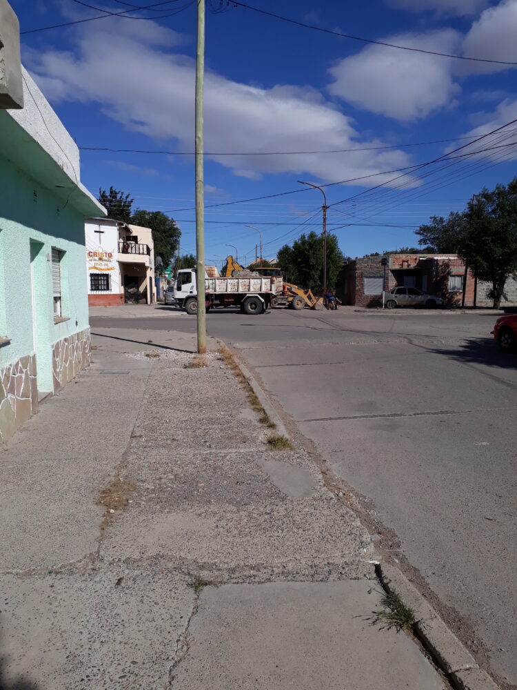 FINALIZARON BACHEO EN MITRE Y PELLEGRINI DE PICO TRUNCADO