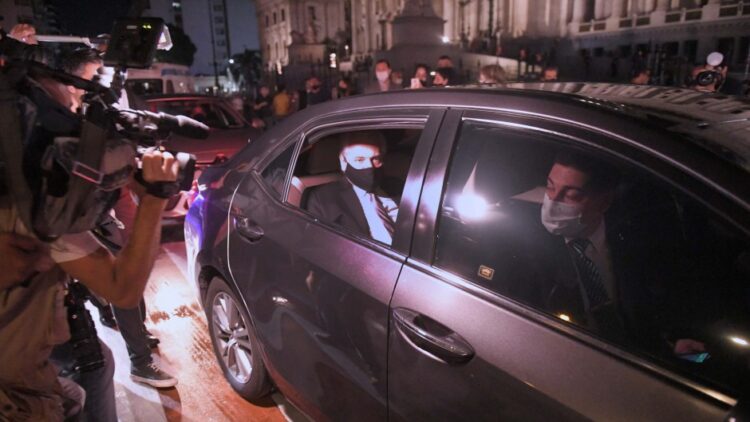 El fallo de Báez profundiza la semana negra del Gobierno