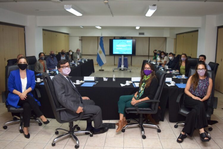 Se llevó a cabo la Mesa de Trabajo “Las políticas de cuidado en el mundo del trabajo”