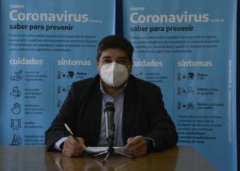 García: “Mañana habilitaremos el sistema de turnos online para vacunación a mayores de 75 años”