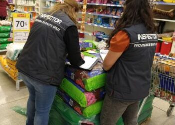 Detectaron productos vencidos en controles a supermercados