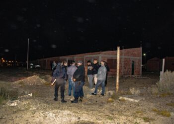 Familias de Puerto San Julián ocupan un barrio estatal sin finalizar