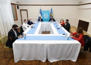 Reunión con intendentes por los operativos de ingreso a la Provincia