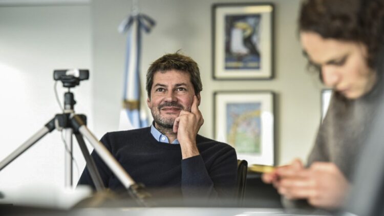 El gobierno celebró que 1.9 millones de turistas viajaron en Semana Santa