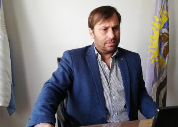 Daniel Roquel “Nos mintieron a todos, es una vergüenza que Michudis siga en el directorio de Servicios Públicos”