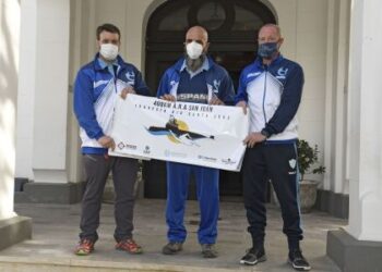 Destacan el trabajo en equipo para concretar la travesía en homenaje a los tripulantes del ARA San Juan