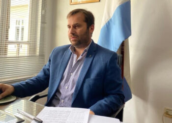 Daniel Roquel “A Michudis comiendo asado escondido lo premiaron con un cargo de $300.000 y a los enfermeros se los llevaron esposados”