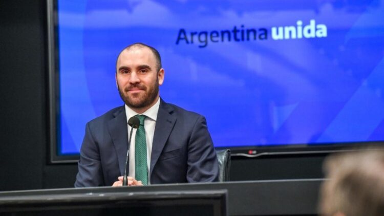 Guzmán anuncia un pago parcial al Club de París para evitar el default