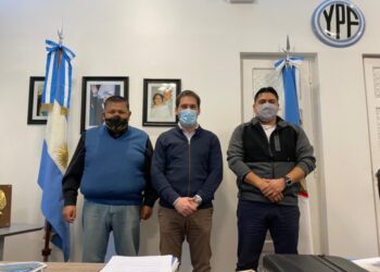 Claudio Vidal reclamó mayor transparencia en la elaboración de la ley de hidrocarburos