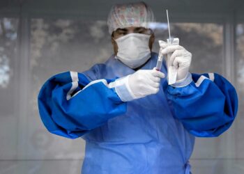 Murieron 471 personas y hubo 15.883 nuevos casos en las últimas 24 horas