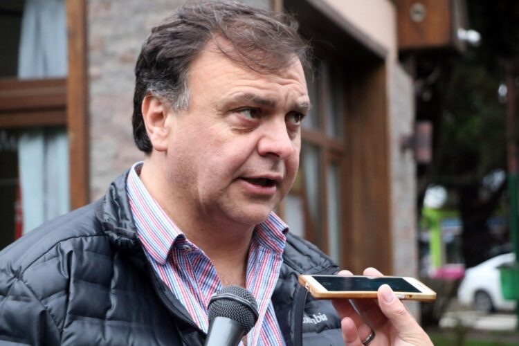 Belloni: “La gobernadora se equivoca en el tema de educación”