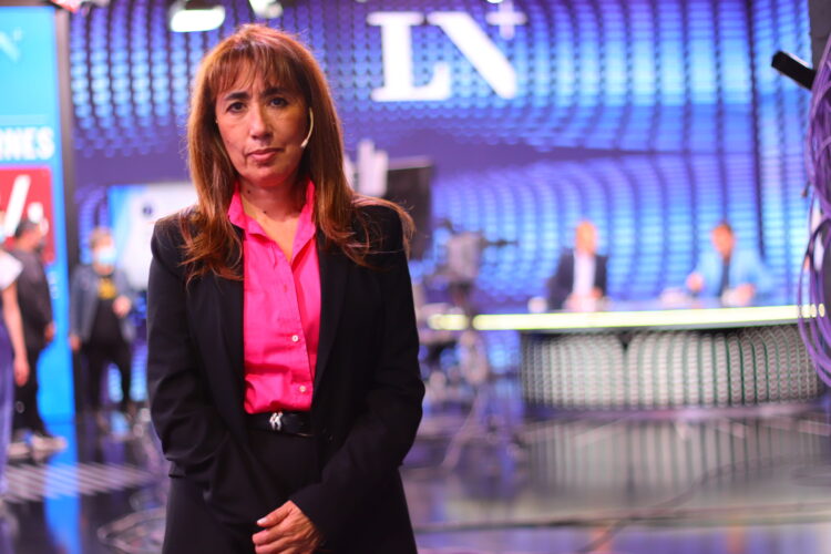 ROXANA REYES: «HAY QUE PONERLE UN FRENO AL AUTORITARISMO»