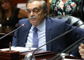 Jueces y abogados se levantaron contra el proyecto que favorecería a la familia Macri en la Causa Correo