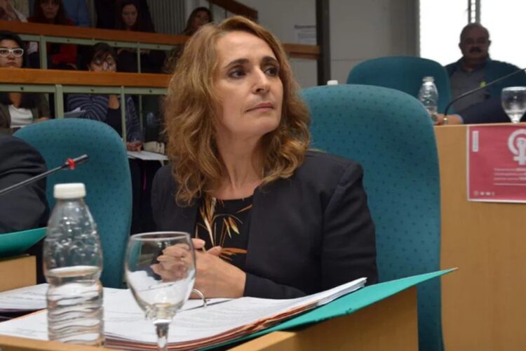 RICCI PIDIÓ ACELERAR LA VACUNACION