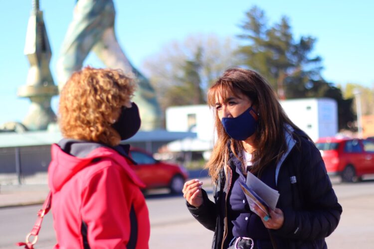 REYES: “Espero que ahora que cierran la campaña no cierren las escuelas”