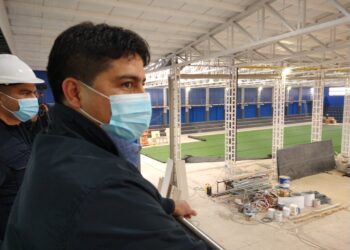 Vidal recorrió el Polideportivo Petrolero de Las Heras