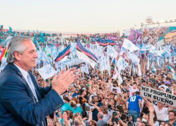 Homenaje a Néstor Kirchner a 11 años de su muerte