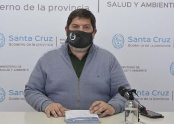 Verbes: “Estamos diagramando las estrategias para comenzar la vacunación a menores de 3 a 11 años la semana que viene”