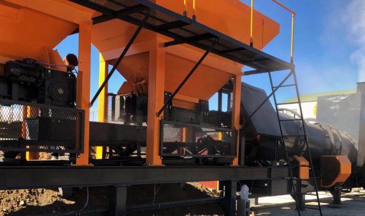 Belloni continúa inaugurando obras: Nueva planta de asfalto para El Calafate