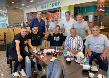 Claudio Vidal moviliza zona norte con la visita de los campeones del mundial 86, el mural homenaje a Maradona, y la inauguración del polideportivo más grande de la provincia