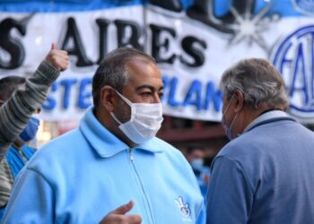 La CGT a Alberto: «Si rompes con Cristina estamos para bancarte»