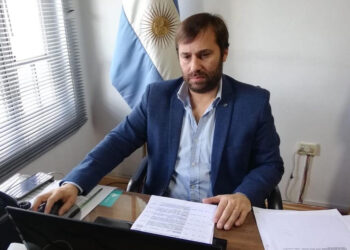 Daniel Roquel “Presentamos un proyecto para que las familias puedan estar presentes en los actos de egreso”