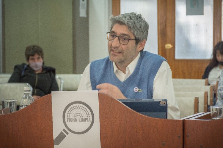 SAN JULIÁN TIENE FICHA LIMPIA