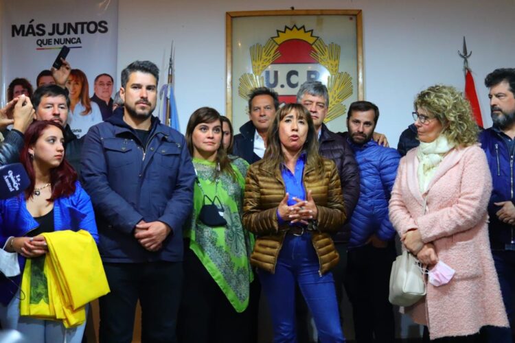 REYES: “JUNTOS GANAMOS EN SANTA CRUZ”