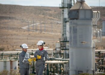 Pan American Energy incorpora Jóvenes Profesionales