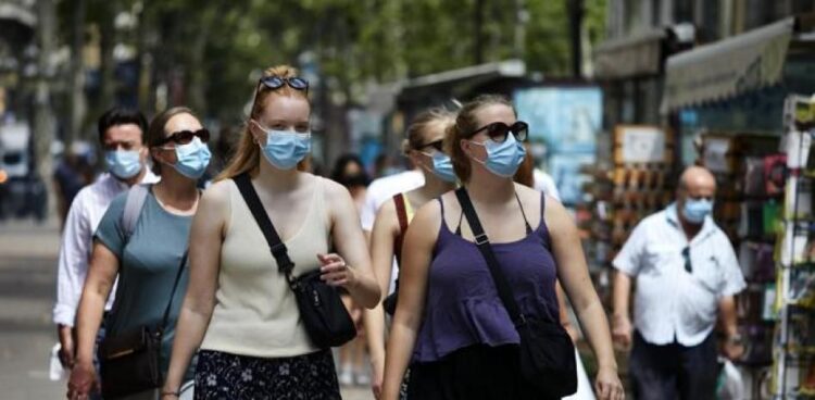 Nuevo récord de contagios: se reportaron 11.121 casos y otras 11 muertes en las últimas 24 horas