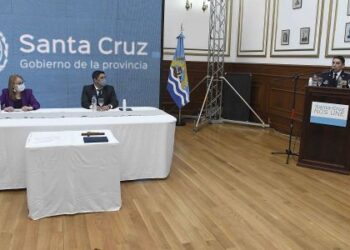 Villarroel: “Voy a redoblar los esfuerzos para hacer cumplir los derechos, reglamentos y leyes para el bien de la provincia”