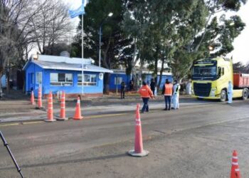 Continúan los trabajos operativos en los ingresos y egresos a Santa Cruz