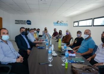 Santa Cruz abrió la paritaria docente con una oferta superior a la inflación proyectada