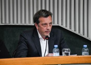Ministro Ignacio Perincioli. (Foto Archivo) Perincioli: “El objetivo es llegar a cubrir la inflación y que las clases puedan empezar con normalidad”