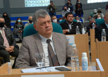 Diputado Oliva: “El anuncio de aumento salarial de la provincia oculta el ajuste de todos estos años”