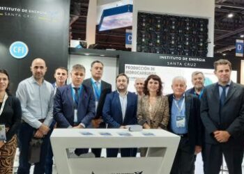 Inauguraron formalmente el stand del Instituto de Energía en la Exposición AOG 2022