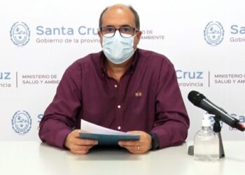 Flores: “Instamos a la población a que se acerque a los distintos centros para ser vacunado”