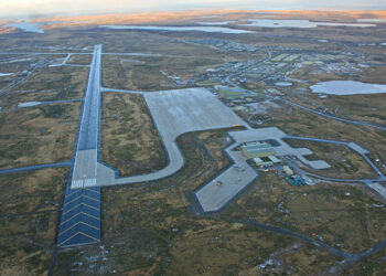 LA FORTALEZA MILITAR BRITÁNICA EN MALVINAS