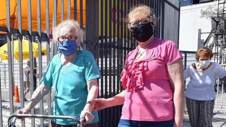 Unos 4,6 millones de jubilados y pensionados cobrarán un bono de 6 mil pesos