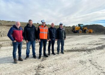 Comenzaron las obras sobre la autovía Caleta Olivia- Comodoro Rivadavia